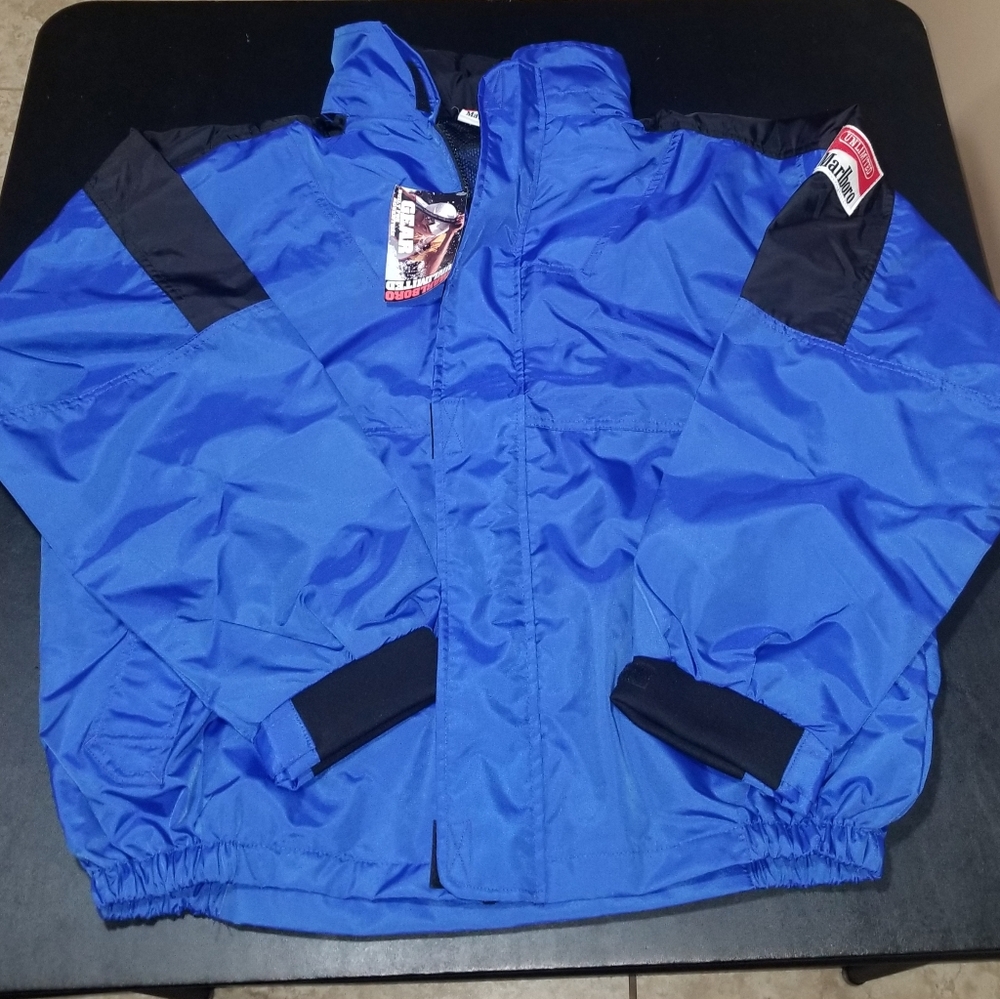 Marlboro Unlimited Adventure gear jacket